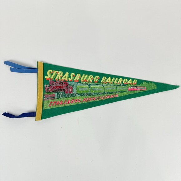 Strasburg  B&O Railroad Museum Vintage Felt Pennant Flag Train Memorabilia - Picture 7 of 13